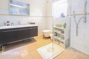 Photo 11- click for photo gallery